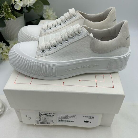 Women’s Alexander McQueen sneakers size 39.5 made in Italy.